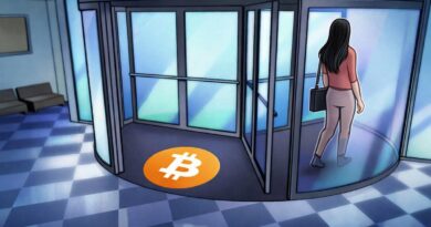 Bitcoin Core dev Gloria Zhao quits maintainer role after six-year stint Bitcoin Core dev Gloria Zhao quits maintainer role after six-year stint
