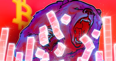 Bitcoin price may slide toward $30K as institutions dump 450% of daily BTC supply Bitcoin price may slide toward $30K as institutions dump 450% of daily BTC supply