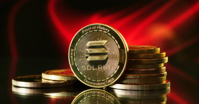 Solana Metrics Shifting: Realized Cap Steady Outflows Slow Down As Market Sentiment Improves