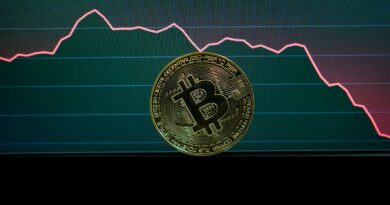 Bitcoin Core Devs At Center Of Heated Debate