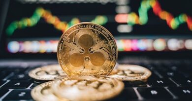 XRP Builds Pressure Below $3 As RSI Breakdown Signals Imminent Move