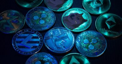 Altseason Momentum Strengthens As Altcoin Liquidations Surpass Bitcoin