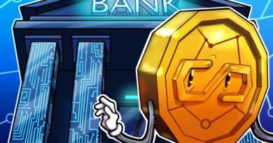 Citi executive warns stablecoin yields could drain bank deposits: Report