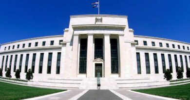 Fed Rate Cut Hopes May Backfire On Crypto