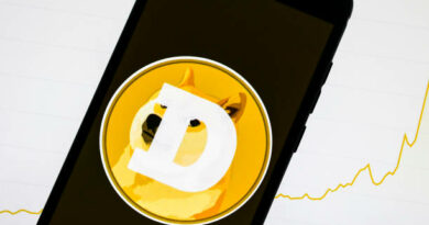 Ethereum Staking, XRP, And Dogecoin ETFs All Pushed Back By SEC, Here Are The Next Important Dates