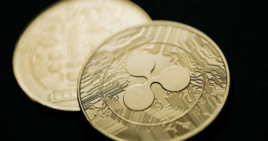 Franklin Templeton CEO’s Bitcoin Comments Re-emerge Ahead Of XRP ETF Launch