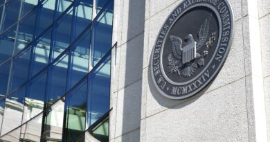 House Democrats Blast SEC Over Dropped Crypto Cases, Ripple Lawsuit Talk Resurfaces