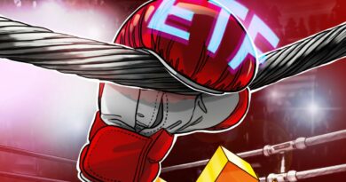 Bitcoin ETF assets slip below $100B with fresh $272M outflows