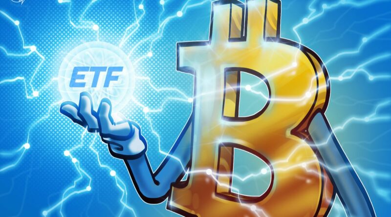 Bitcoin ETFs 'hanging in there' despite BTC plunge: Analyst