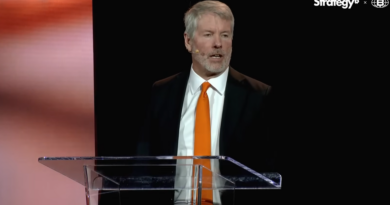 Saylor Names Solana And Ethereum As Future Of Digital Credit