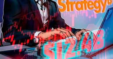 Strategy records $12.4B loss in Q4, shares dip 17% as Bitcoin tumbles