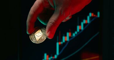 Vitalik Buterin Cashes Out $6.6 Million In Ether After Early Signals