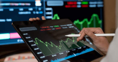 Are Bitcoin And Tech Stocks Really Linked? NYDIG Says Not So Fast