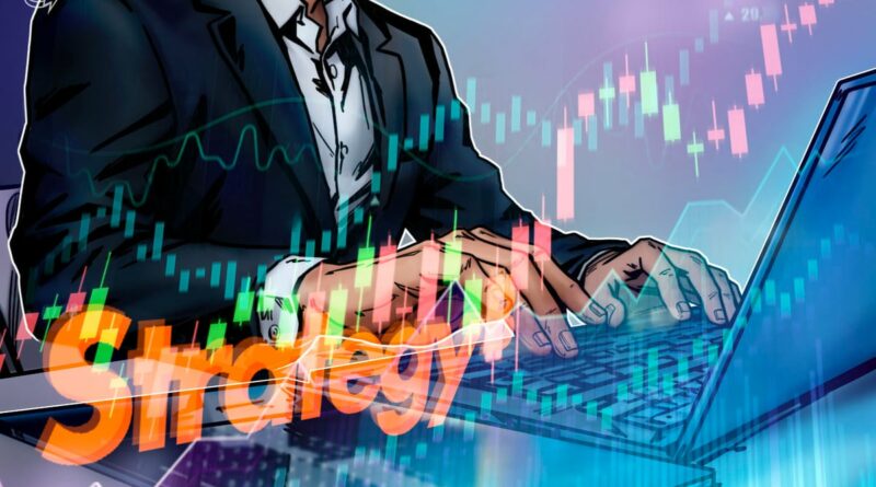 Saylor teases 'bigger' BTC buy days after floating semi-monthly dividends