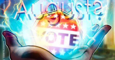 US Senator says crypto market structure vote could happen by August