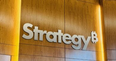 MSTR Falls Below $100 As STRC Preferred Discount Raises Bitcoin Treasury Questions