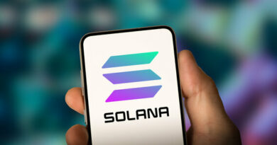 Solana Price Struggles Below $100, But This Level Changes Everything