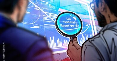 AI boom fuels inflation fears, complicating Fed’s next rate move