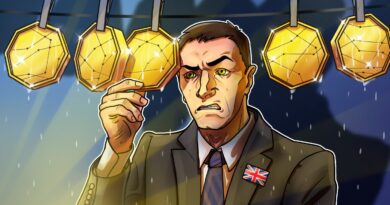 Nigel Farage accepted gifts from crypto-linked fraudster: Report