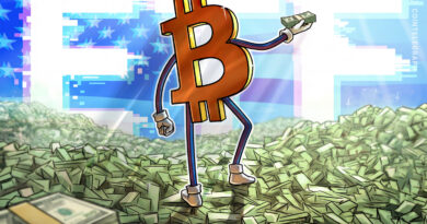 US spot Bitcoin ETFs top $200M in daily inflows for first time since May