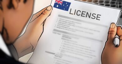 Australia warns unlicensed crypto firms of fines up to 10% of annual turnover